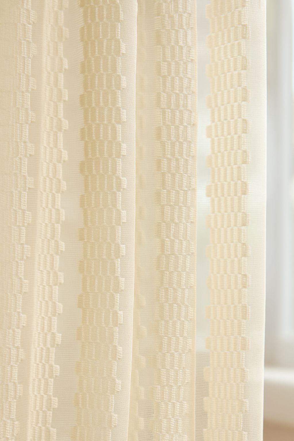 Star Net Design Curtain | Window Length 5 * 4ft | Grommet Top | Silver Metallic Pattern | Pack of 1 | Cream Colour | Tie Back Included